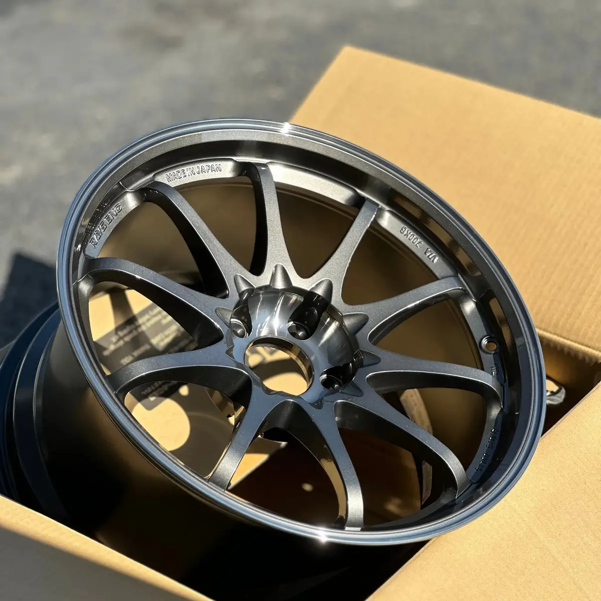 Volk Racing Ce28sl / Pressed Graphite | 18X9.5 | 5X114.3 | +22Mm Offset 1