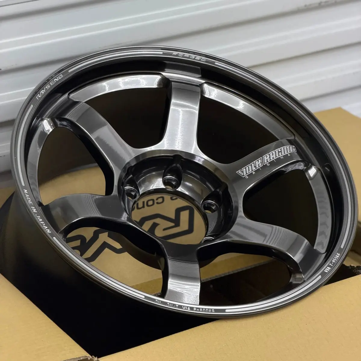 Volk Racing Te37pro / Shining Black Metal | 18X9 | 6X139.7 | +0Mm Offset (Set Of 4) 2