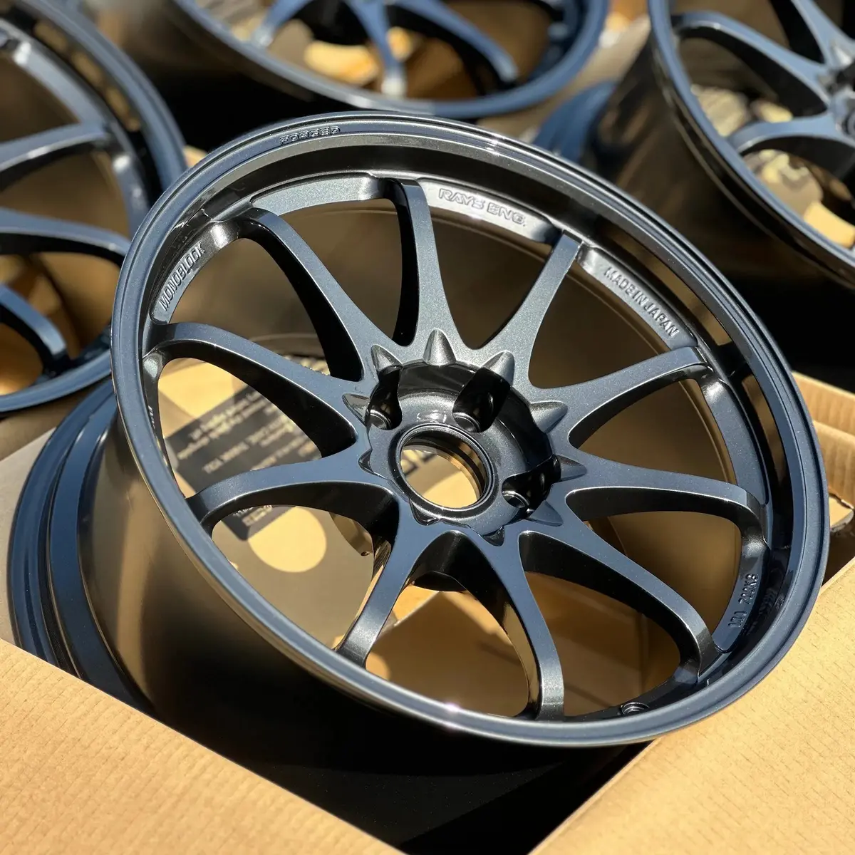 Volk Racing Ce28 Club Racer Ii Black Edition / Diamond Dark Gunmetal | 18X9.5 | 5X114.3 | +22Mm Offset 1