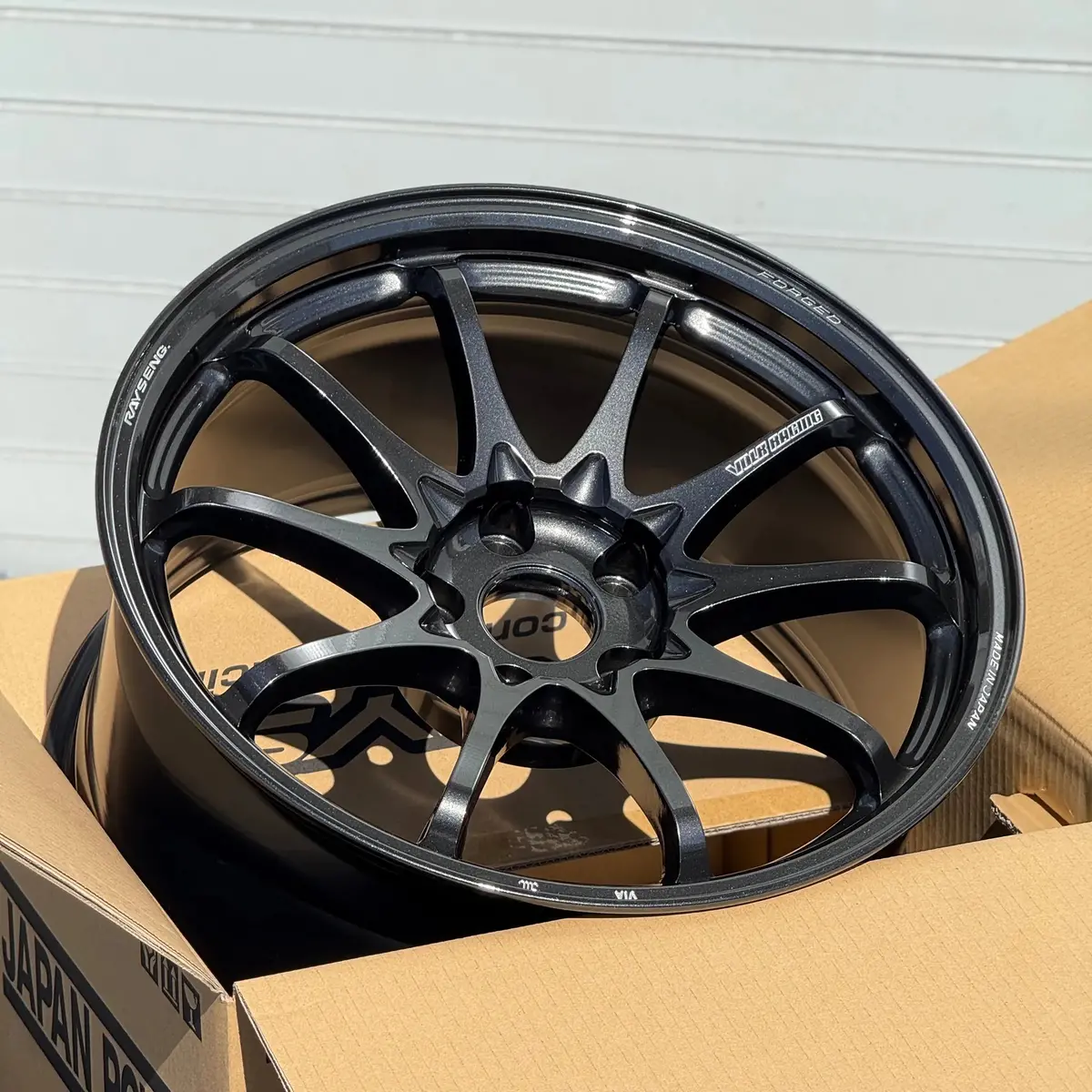 Volk Racing Ce28n-Plus / Diamond Dark Gunmetal | 18X9.5 | 5X114.3 | +22Mm Offset 1