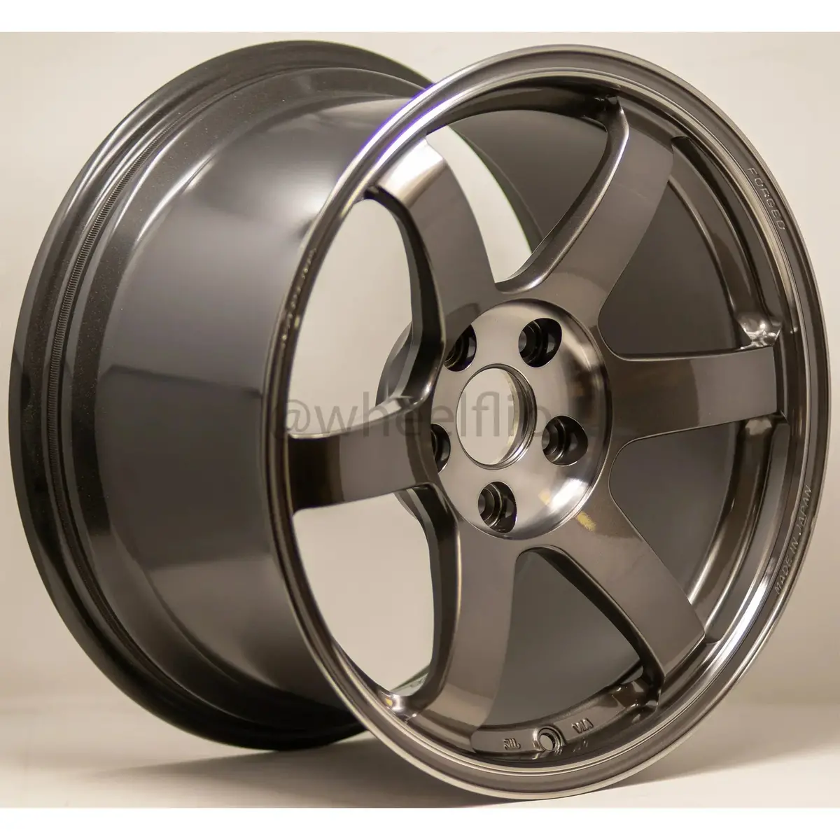 Volk Racing Te37 Saga Sl / Pressed Graphite | 17X9 | 5X114.3 | +21Mm Offset 1