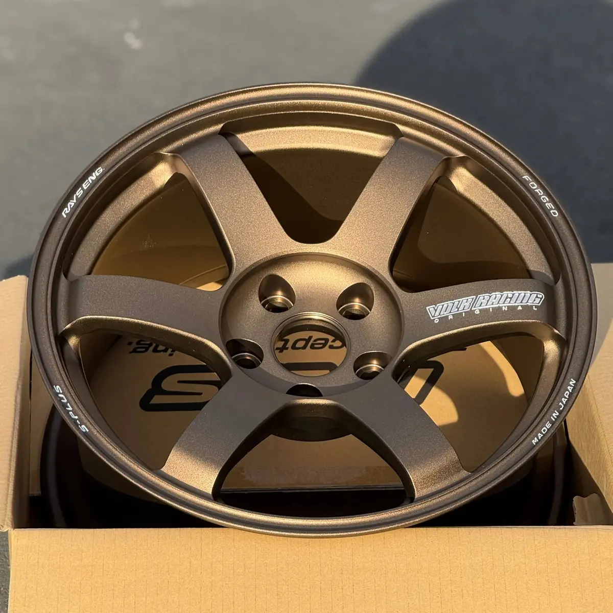 Volk Racing Te37 Saga S-Plus / Bronze | 17X9 | 5X114.3 | +22Mm Offset 2