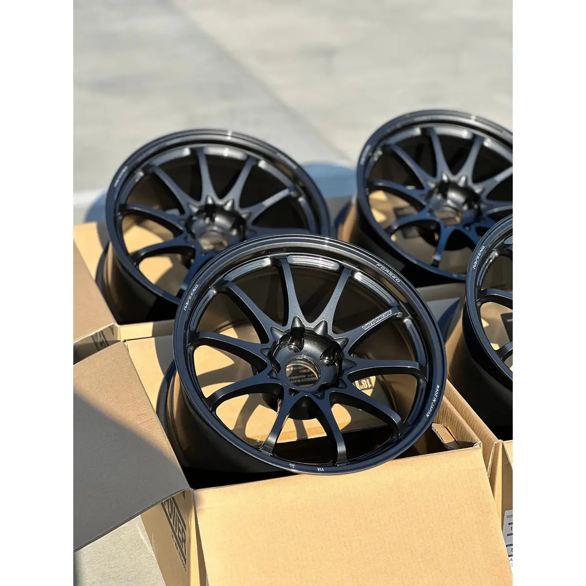 Volk Racing Ce28n-Plus / Diamond Dark Gunmetal | 18X10.5 | 5X112 | +34Mm Offset 1