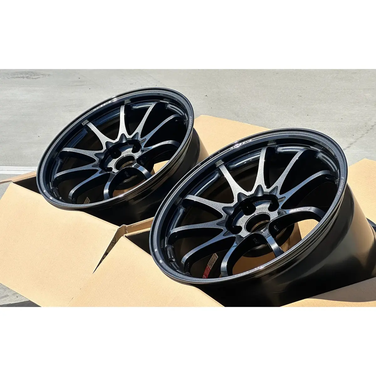 Volk Racing Ce28n-Plus / Diamond Dark Gunmetal | 18X10.5 | 5X114.3 | +22Mm Offset 1