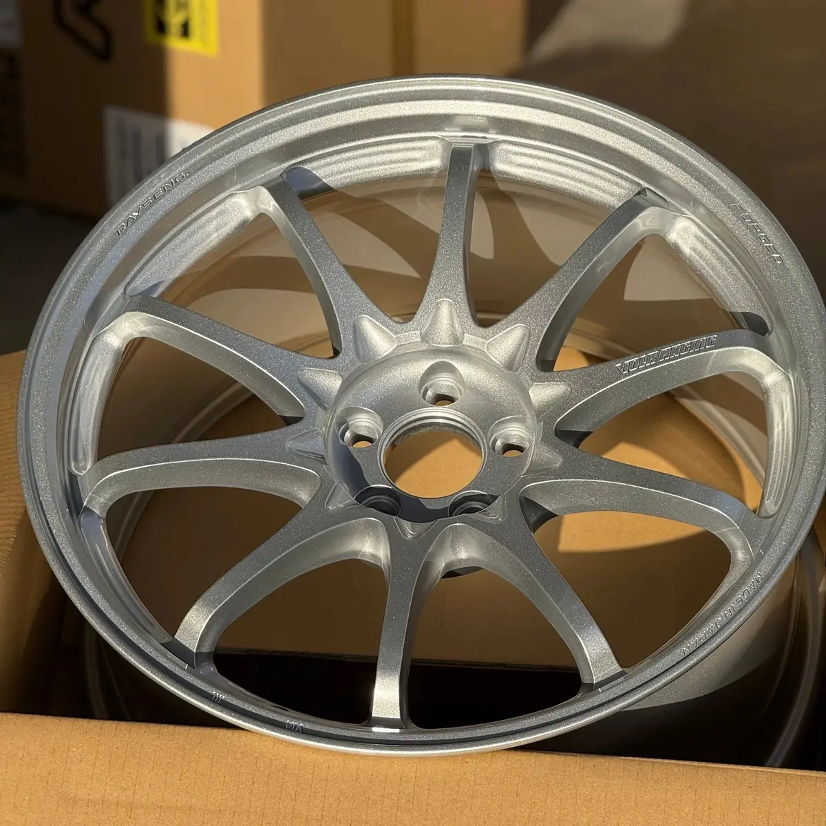 Volk Racing Ce28n-Plus / Diamond Silver | 18X9.5 | 5X100 | +41Mm Offset 2