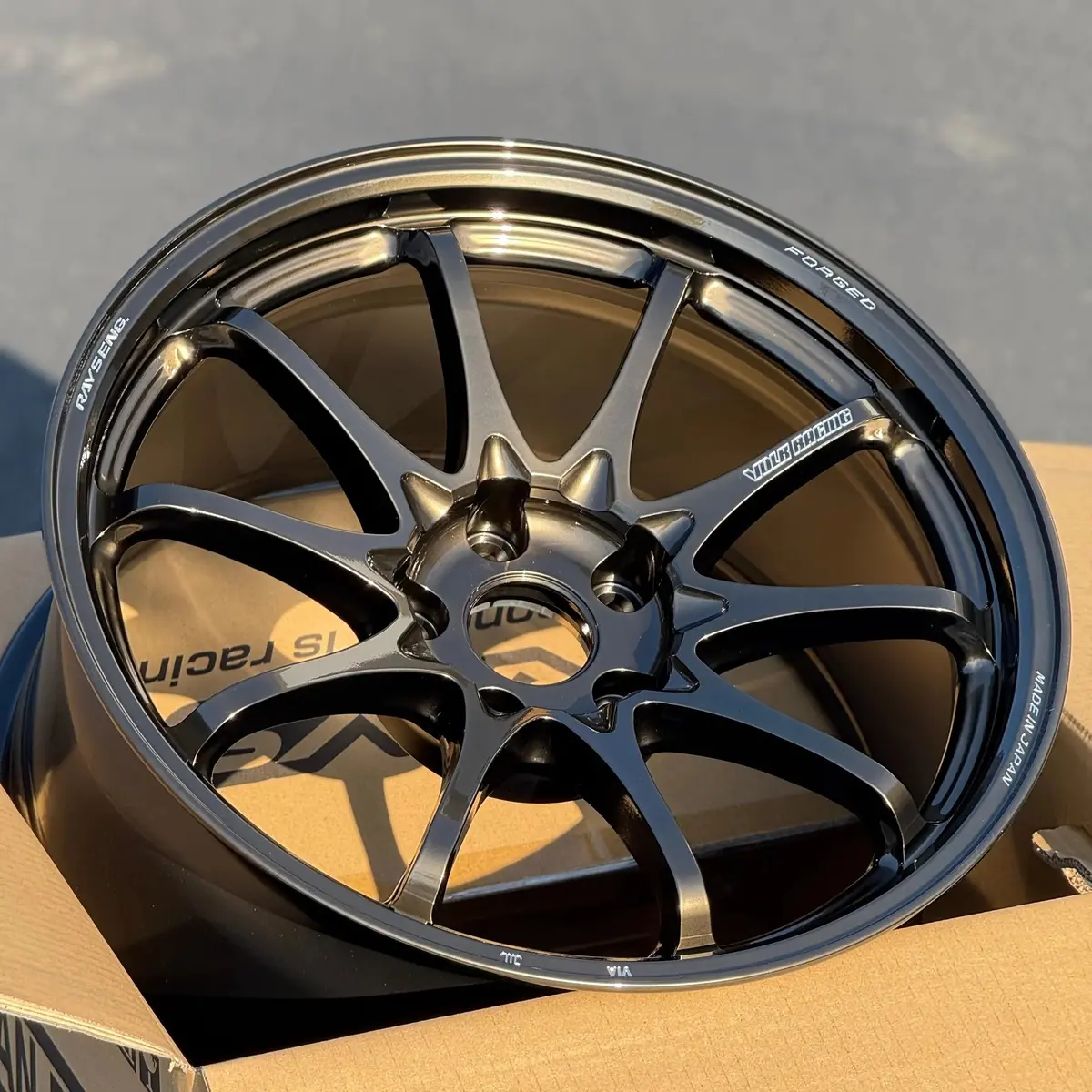 Volk Racing Ce28n-Plus / Shining Bronze Metal | 18X9.5 | 5X114.3 | +22Mm Offset 1