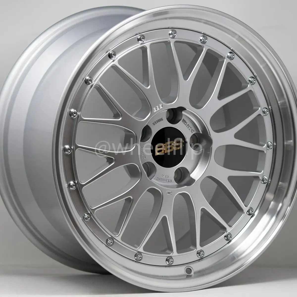 Bbs Lm / Diamond Silver | 18X9.5 | 5X114.3 | +38Mm Offset 1