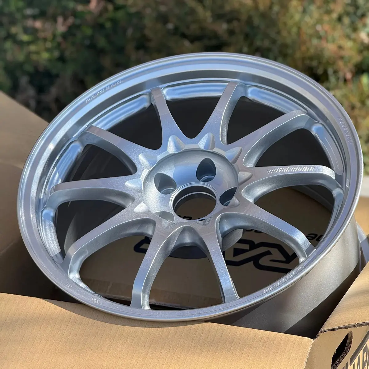 Volk Racing Ce28n-Plus / Diamond Silver | 17X9.5 | 5X100 | +45Mm Offset 1