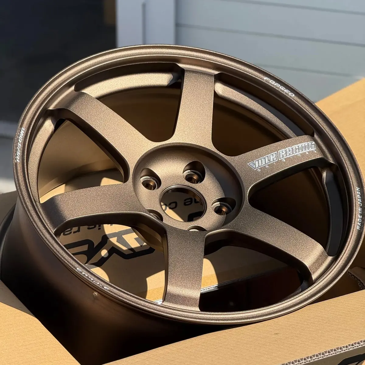 Volk Racing Te37 Saga S-Plus / Bronze | 18X9.5 | 5X114.3 | +45Mm Offset 1