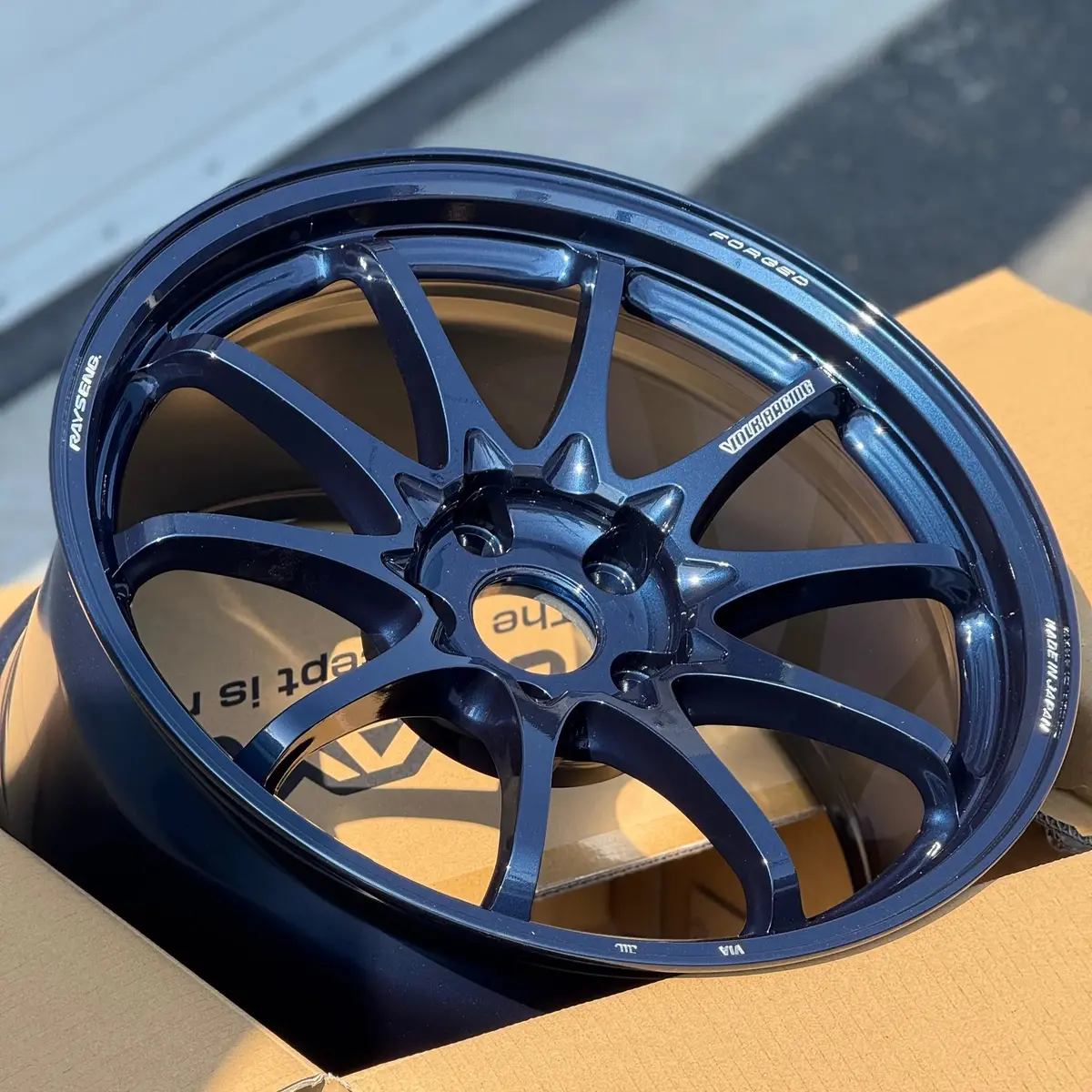 Volk Racing Ce28n-Plus / Mag Blue | 18X9.5 | 5X114.3 | +38Mm Offset 1