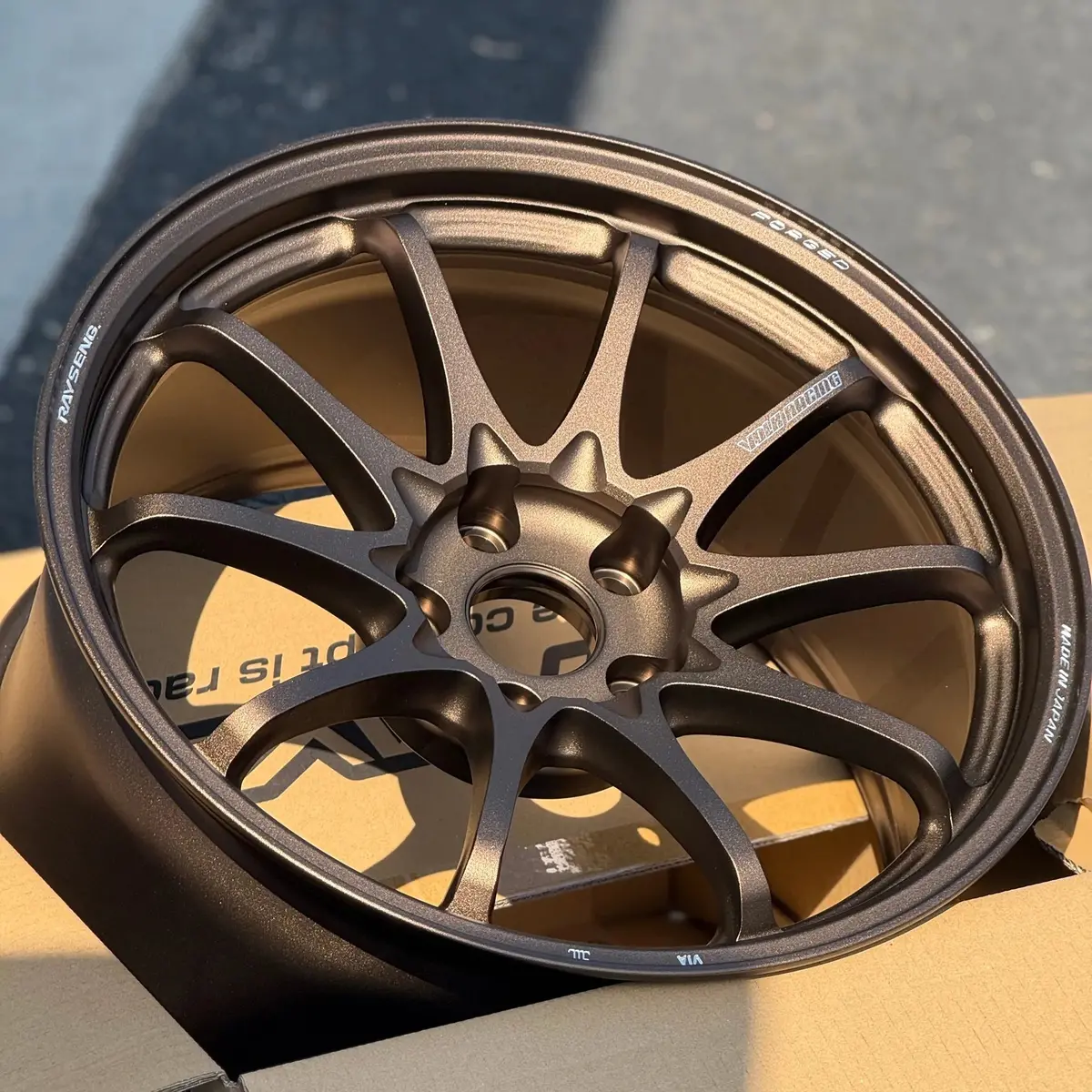 Volk Racing Ce28n-Plus / Bronze | 18X9.5 | 5X114.3 | +22Mm Offset 1
