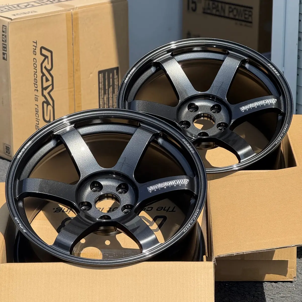 Volk Racing Te37 Saga S-Plus / Diamond Dark Gunmetal | 18X10 | 18X11 | 5X112 | +25Mm | +34Mm Offset 1