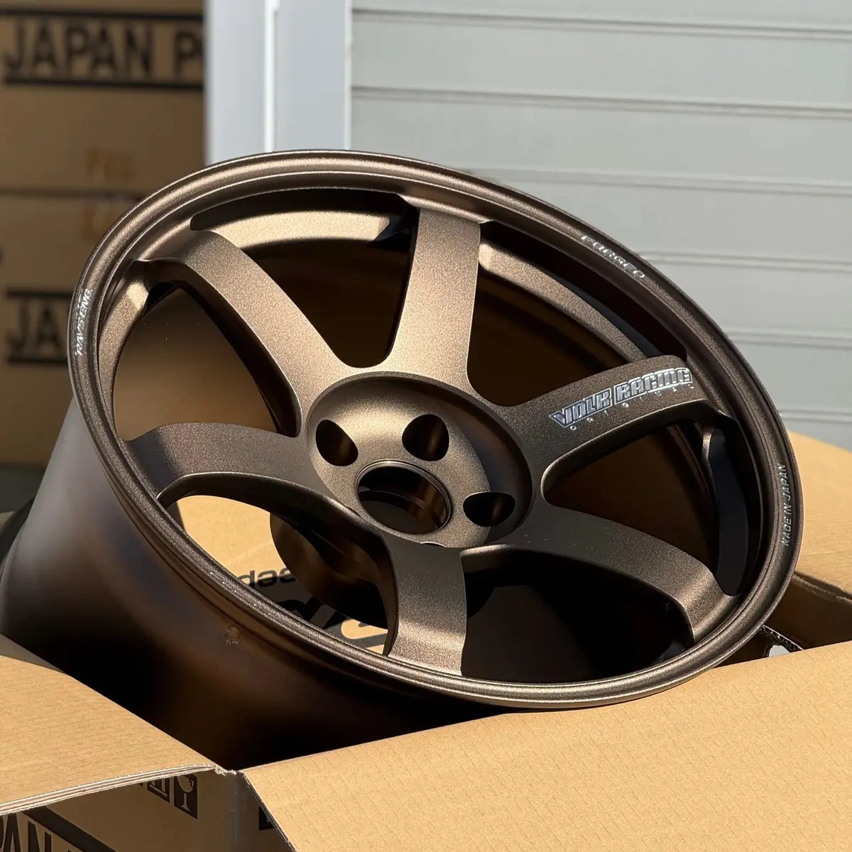 Volk Racing Te37 Saga S-Plus / Bronze | 18X10.5 | 5X114.3 | +15Mm Offset 1