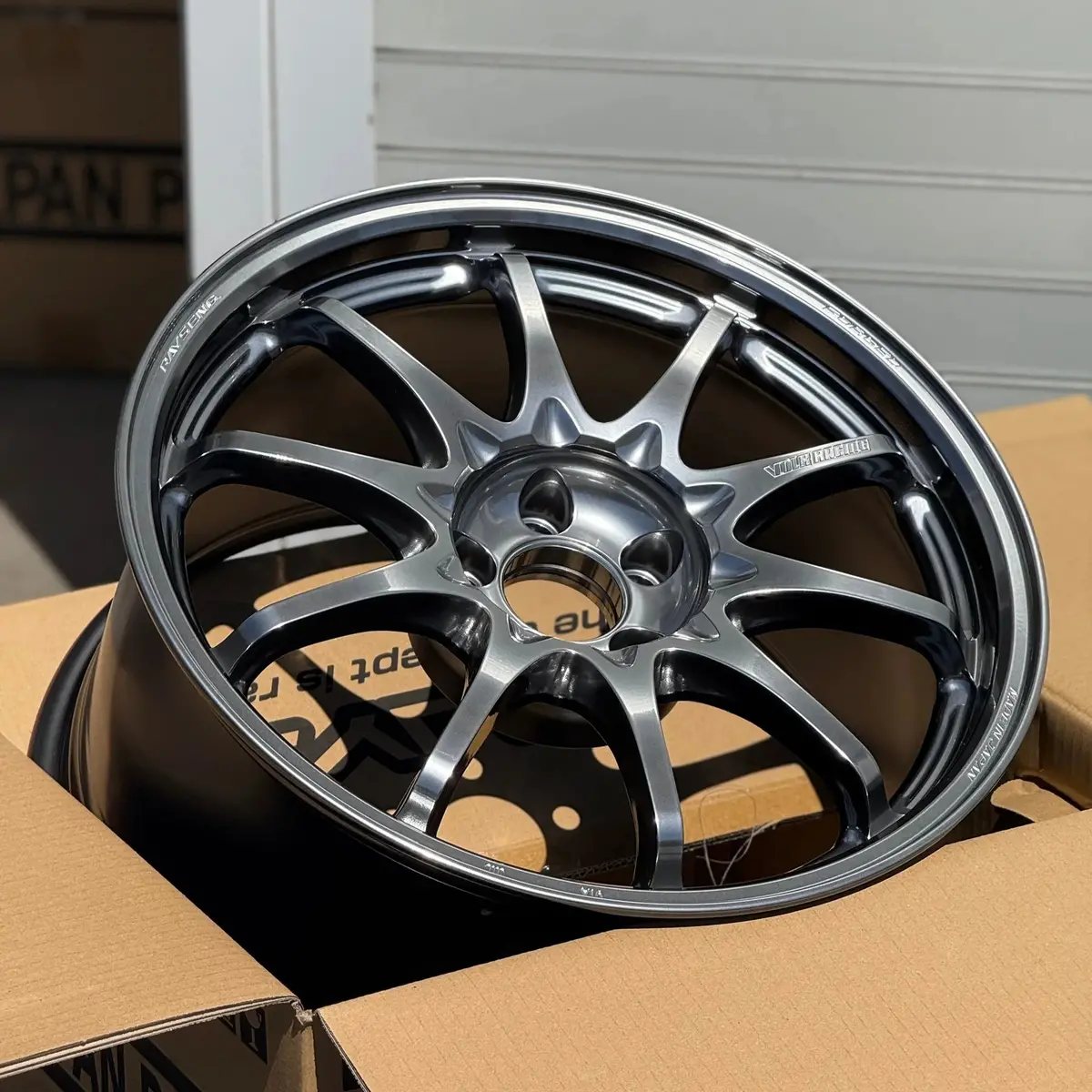 Volk Racing Ce28n-Plus / Shining Light Metal | 17X9.5 | 5X100 | +45Mm Offset 1