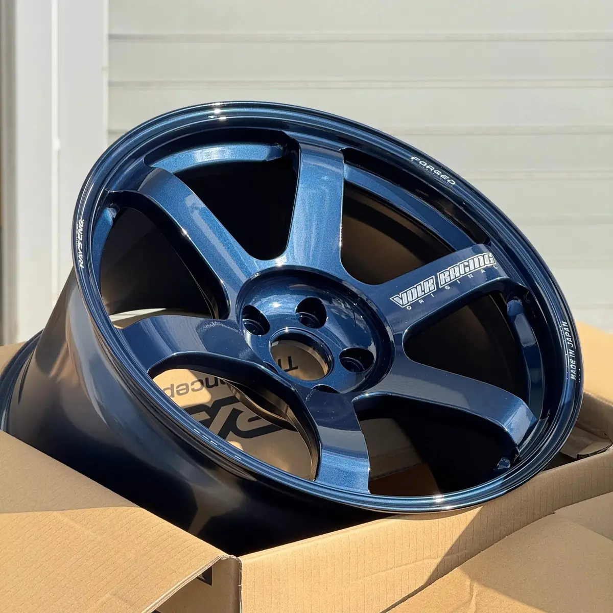 Volk Racing Te37 Saga S-Plus / Mag Blue | 19X9.5 | 19X11 | 5X112 | +25Mm | +35Mm Offset 2