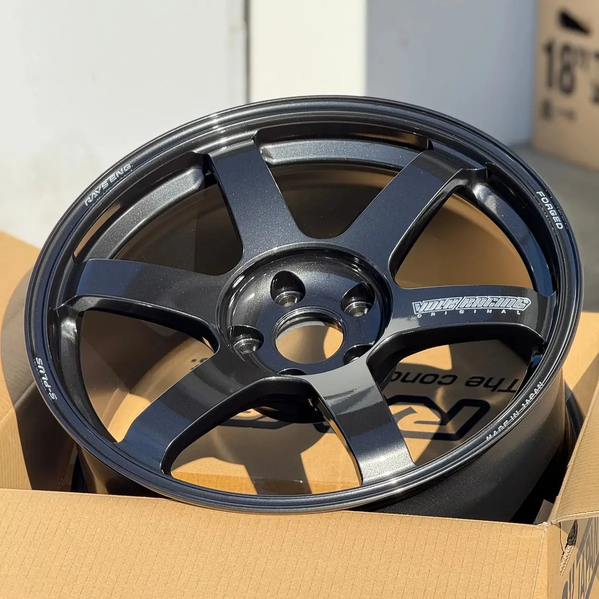 Volk Racing Te37 Saga S-Plus / Diamond Dark Gunmetal | 18X9.5 | 5X114.3 | +38Mm Offset 2