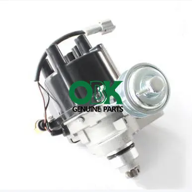 19020-11330  19020-11100  19020-11320 New Distributor Cap For Toyota Starlet 19020-11330  19020-11100  19020-11320 1