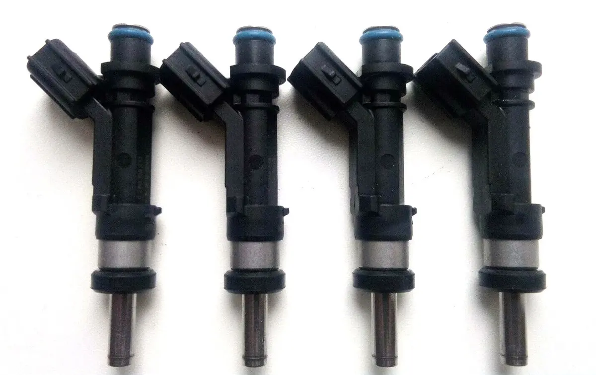 Set Of 4 Fuel Injectors For Toyota 1.33 Yaris Auris Verso 1