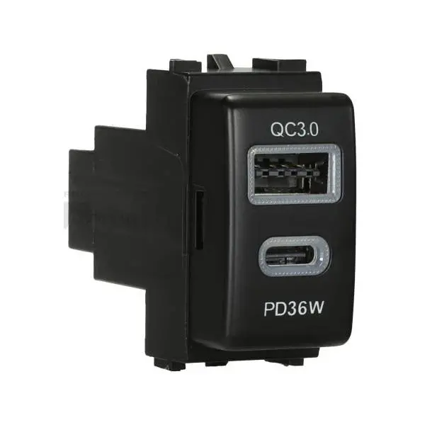 Aerpro Apccns4 - Dual Usb Charger Usb-C Pd36w / Usb-A Qc3.0 Nissan 21Mm X 36Mm 1