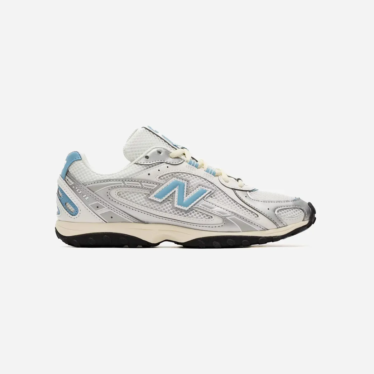 New Balance 204L Silver Metallic Sky 1