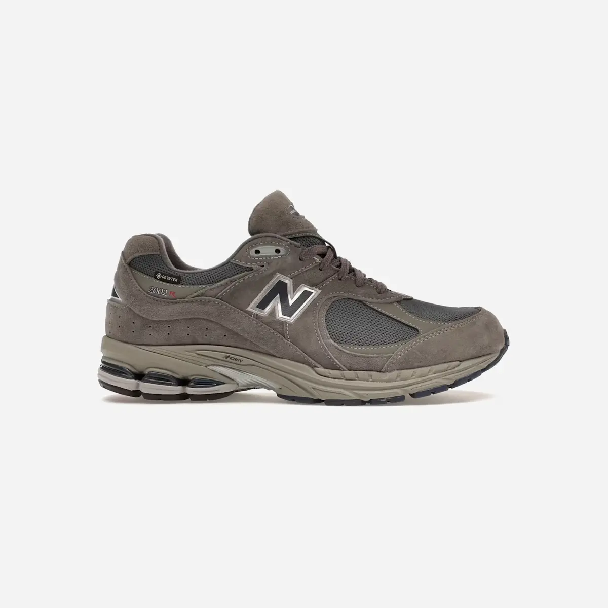 New Balance 2002R Gore-Tex Castlerock 1