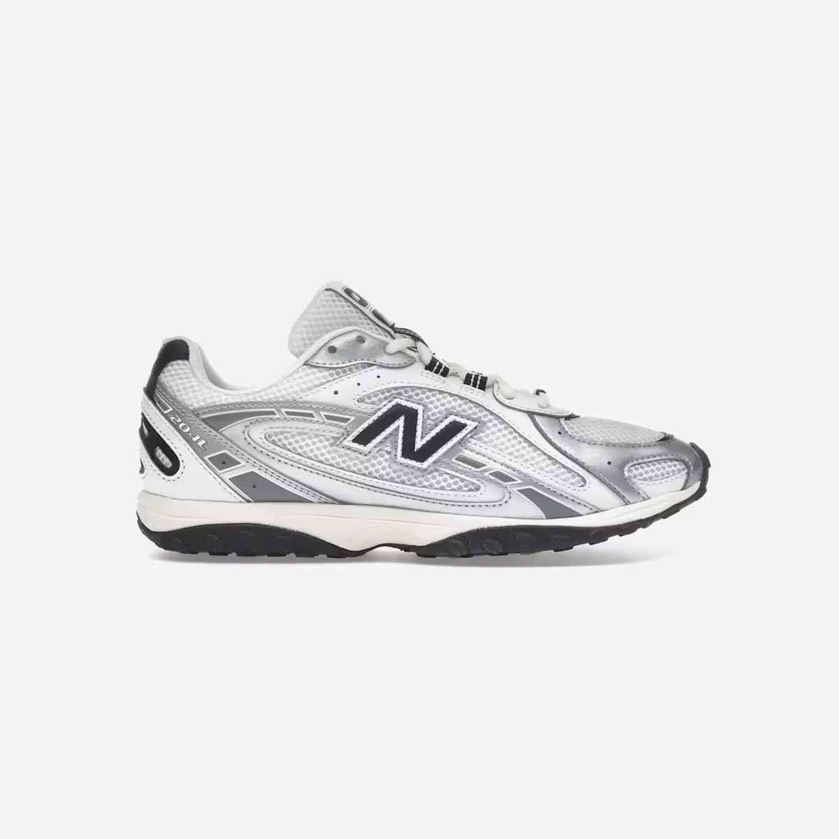 New Balance 204L Silver Metallic Black 1