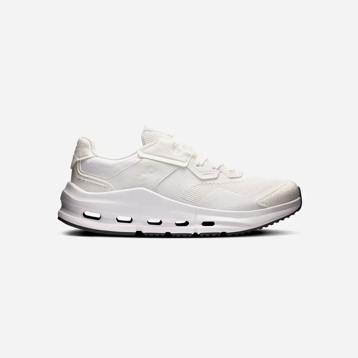 On Running Cloudnova Rift White Ice Wmns 1