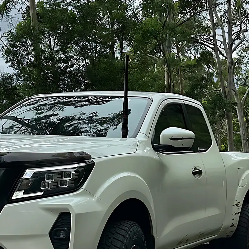 Gmf4x4 Bb-002P-St3 (002P-St3-Bb) Uhf Antenna Bonnet Bracket (Strut Type 3) To Suit Navara Np300 2015+ Psg 2