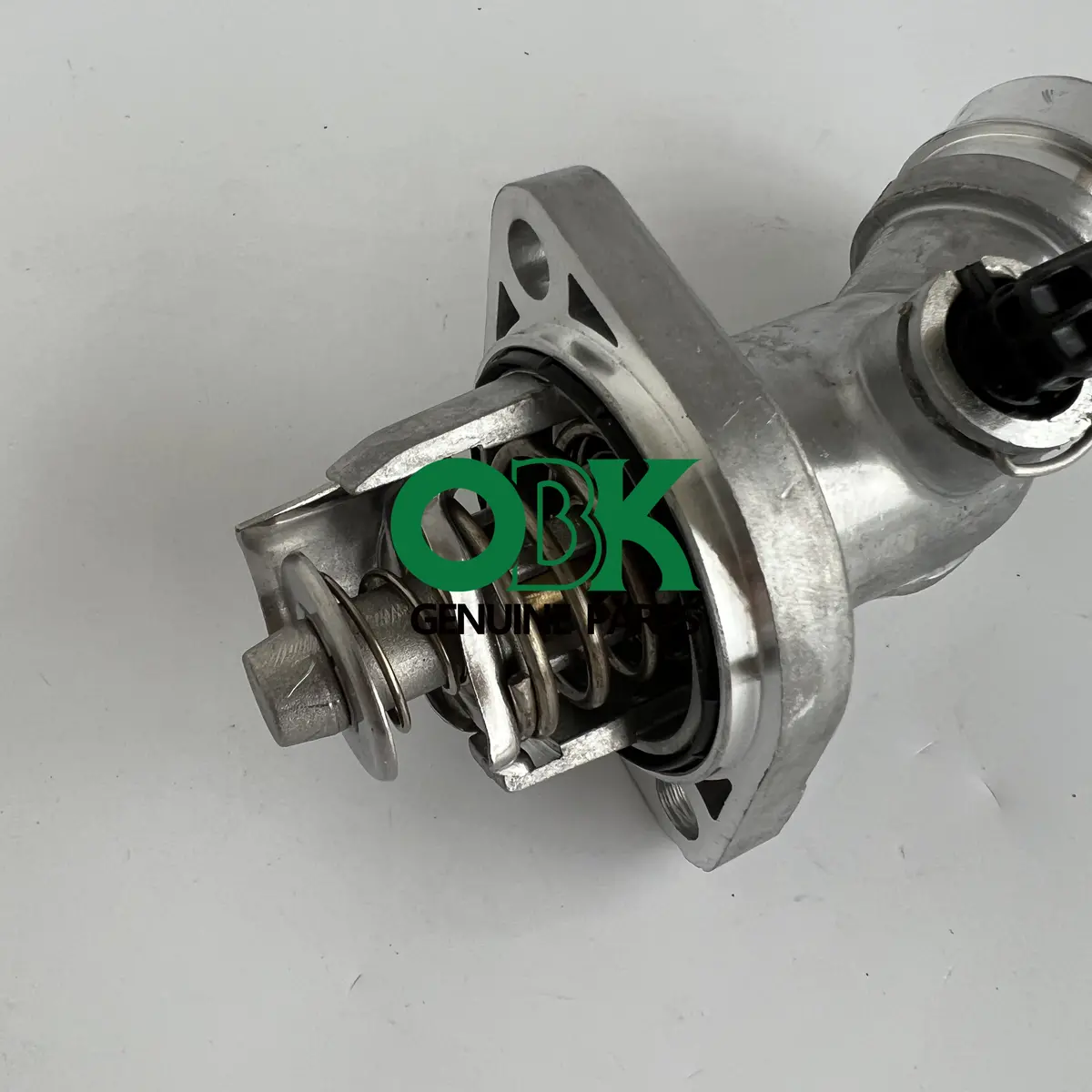 25500-2E805 Oem 25500-2E085 Hyundai, Kia (2.0L) Coolant Thermostat Housing 1