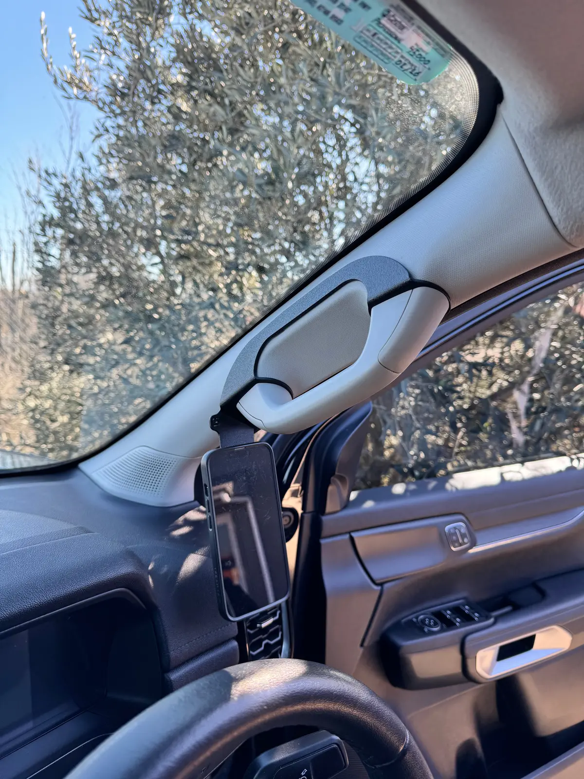 Gmf4x4 4004-Ph-S Ford Ranger Ra 2022+ Phone Holder 1