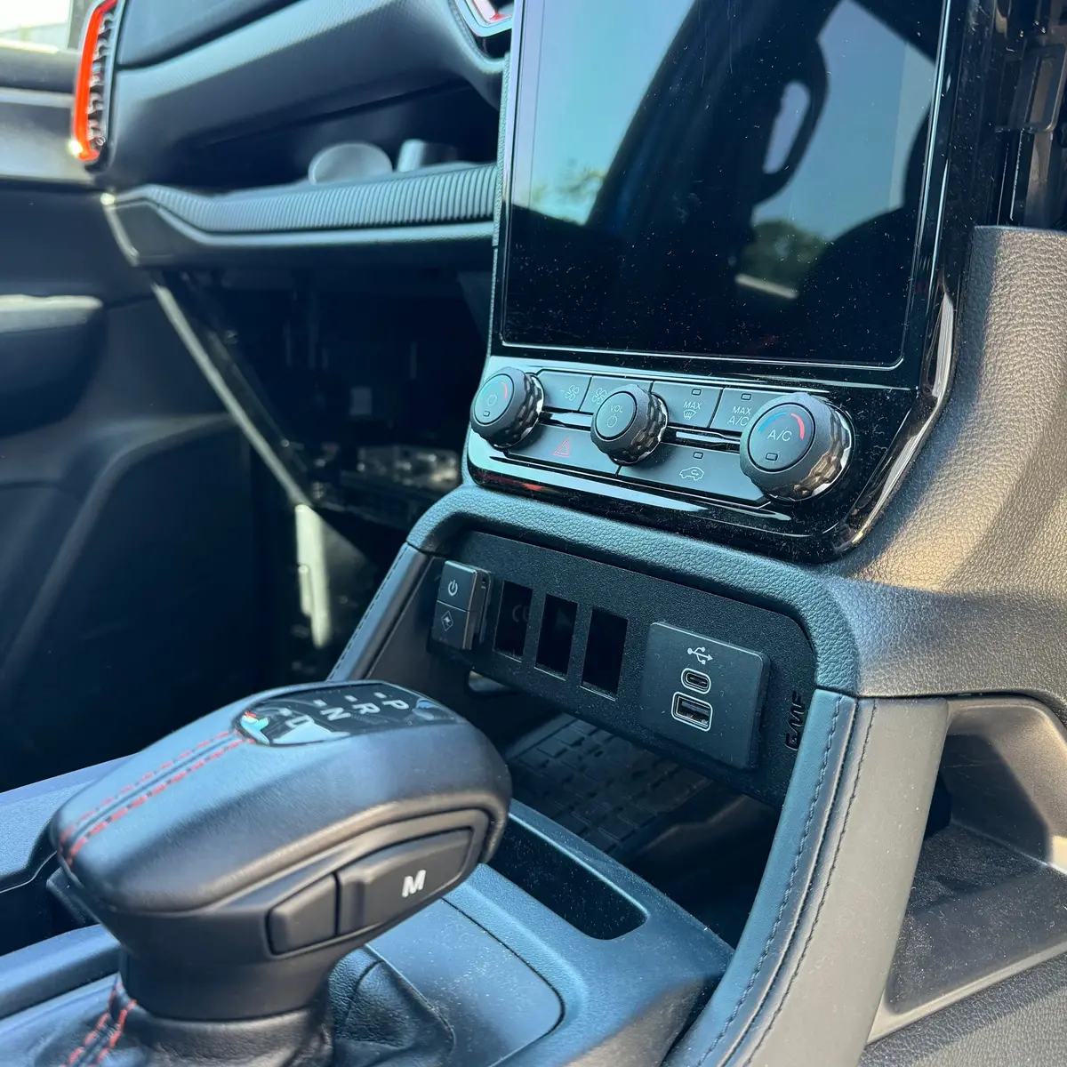 Gmf4x4 Sw-1012 Next Gen Ford Ranger Wildtrak, Platinum, Limited, Raptor And Everest Switch Panel Insert Suits 12 Inch Screen 1