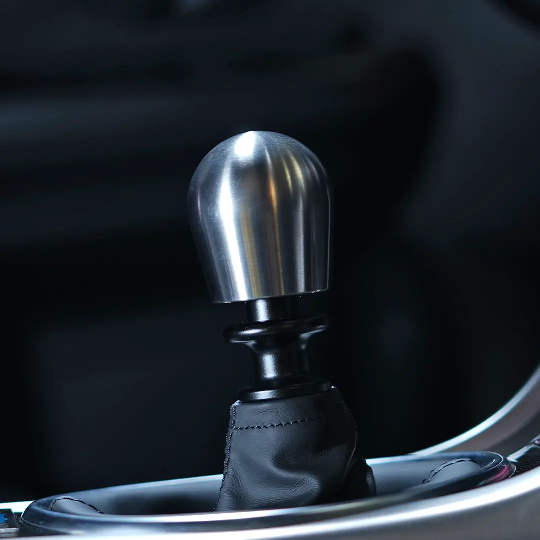 Billetworkz Titanium Brushed Shift Knob - Jeep Wrangler (2018+)/Gladiator Jl (2020-2024) 1
