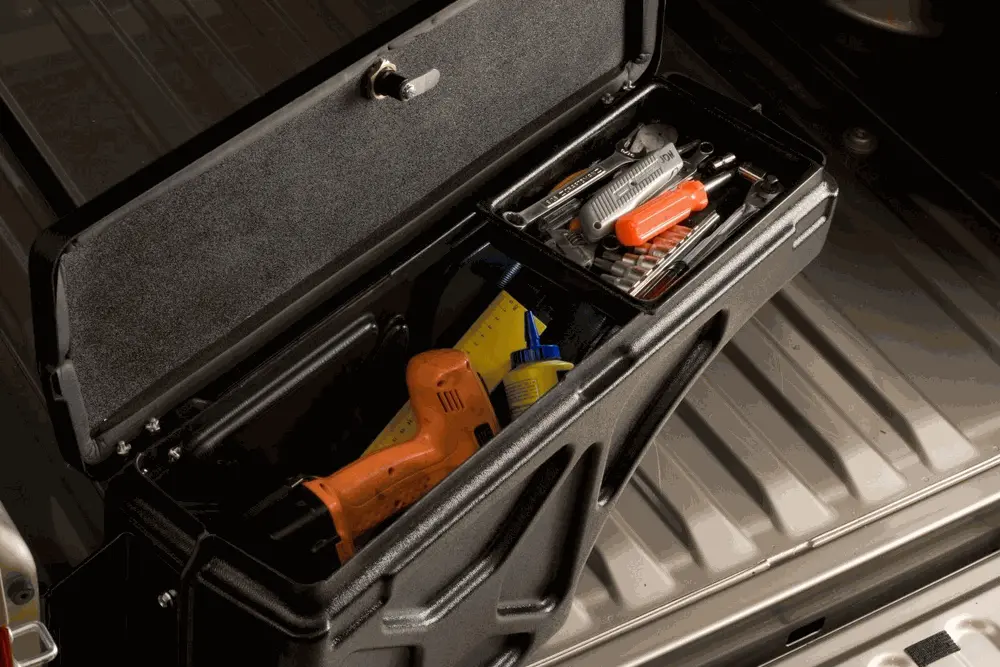 2015-2018 Ford F-150 Driver Side Undercover Swingcase 2
