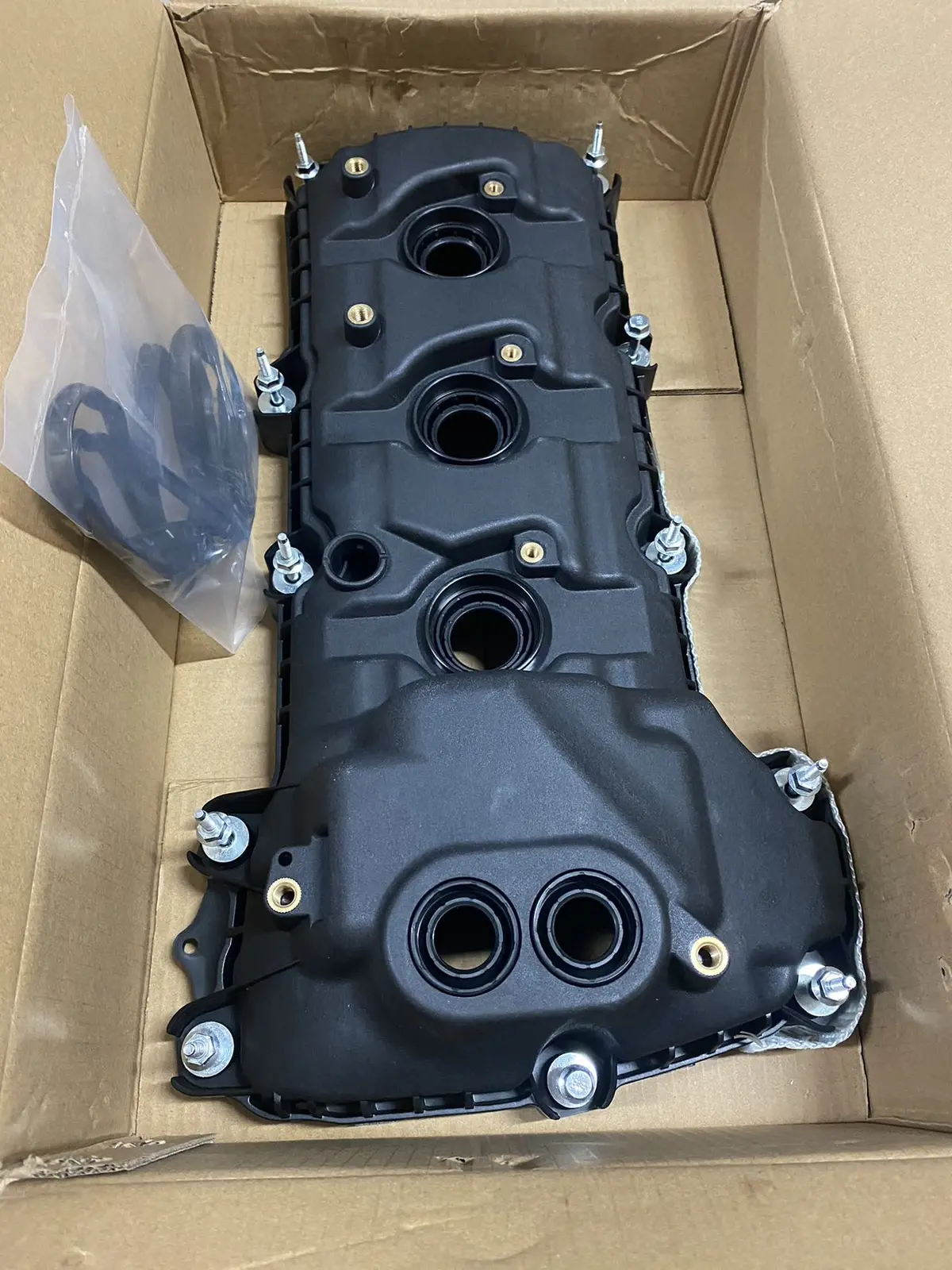 Engine Cylinder Head Valve Cover For Ford V6 3.5 3.7 Br3z-6582-U Right Side 1