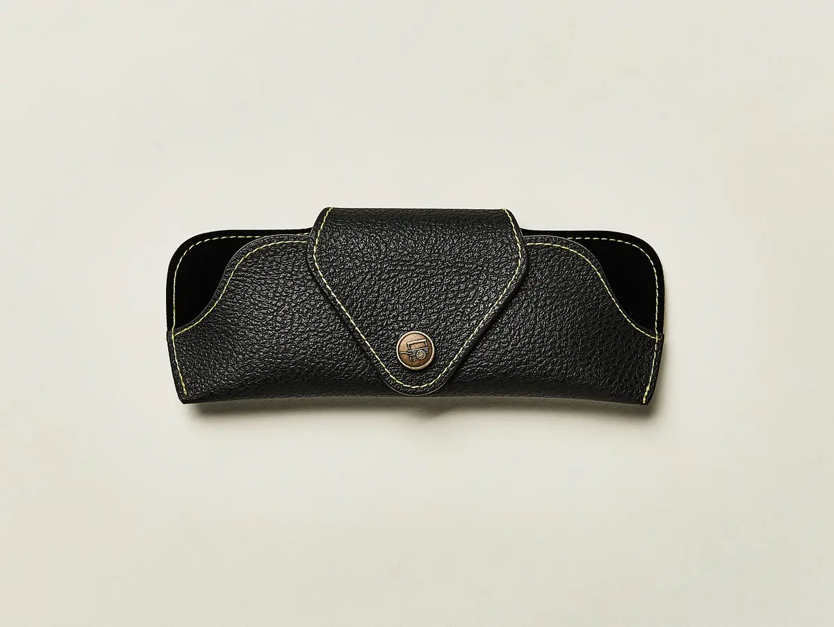 Old School Snap Case 1