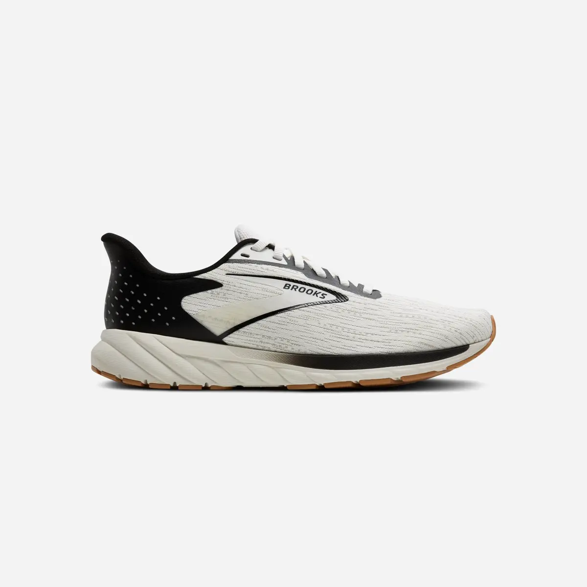 Brooks Anthem 7 White Black Tan 1
