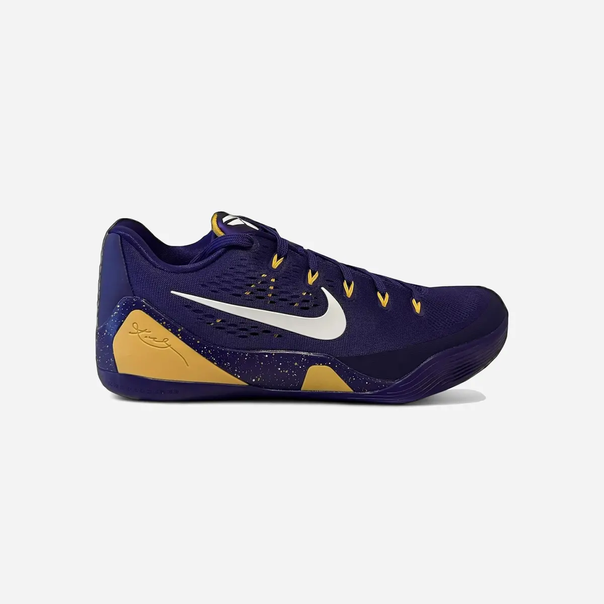 Nike Kobe 9 Em Low Protro Lsu Tigers Pe Court Purple 1